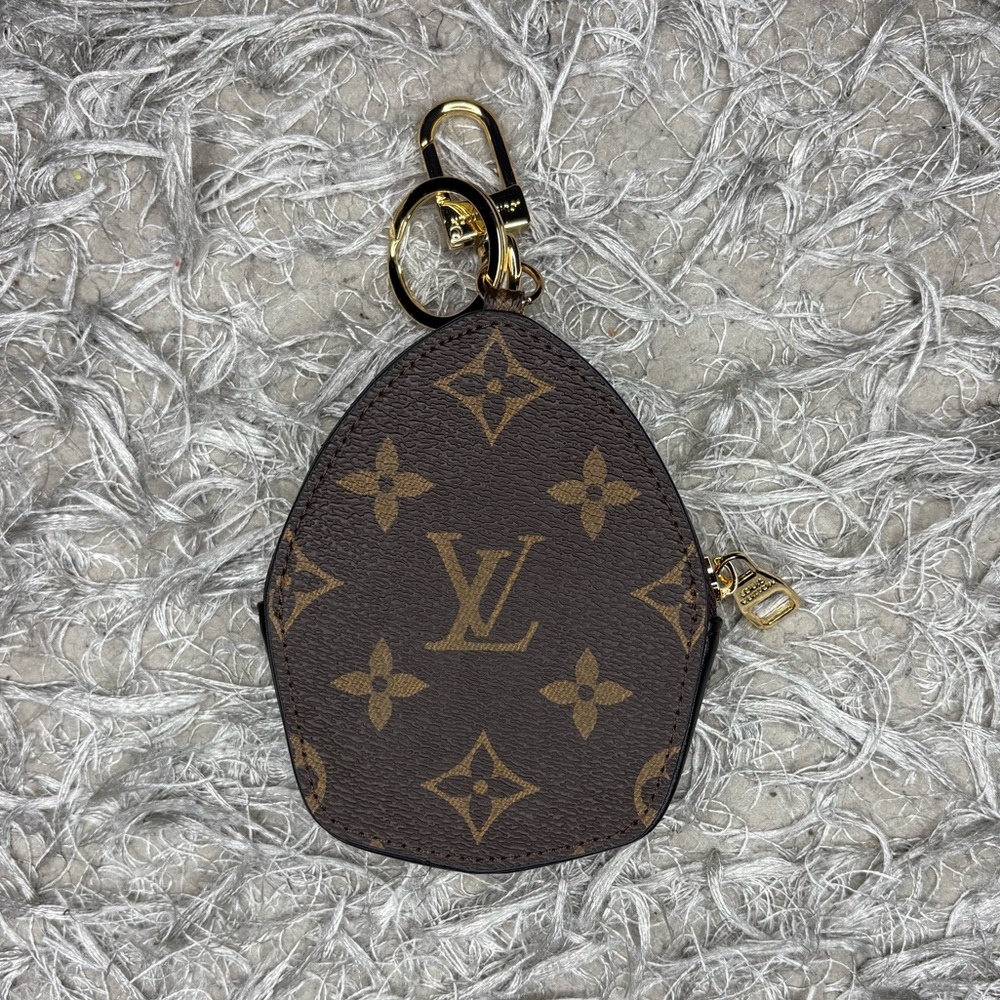 Louis Vuitton LV x NIGO Monogram Duck Coin Card Holder - Picture 4 of 4